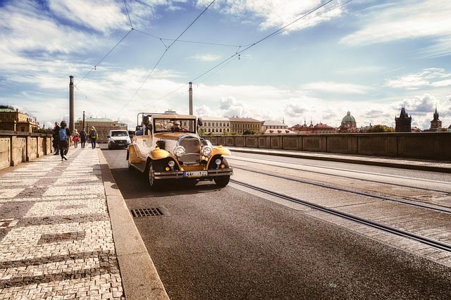 如何进行竞争性定价分析