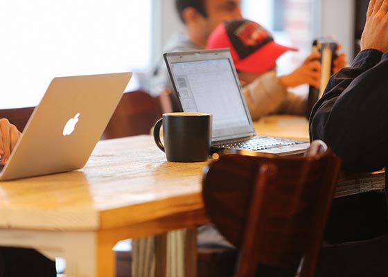 如何进行竞争性定价分析