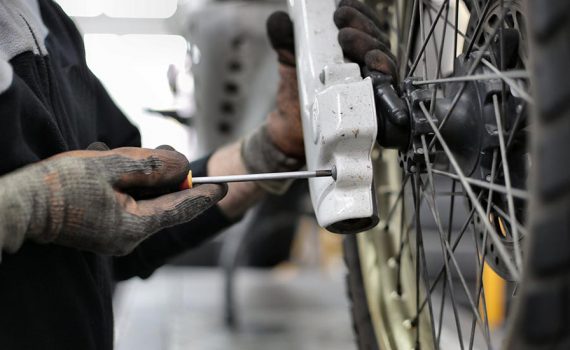 Do you want to conduct a competitive analysis? Here are 7 reasons why you should do it.