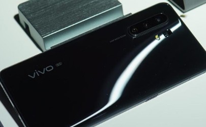 vivox30玩游戏卡吗 vivox30可以用4g卡吗